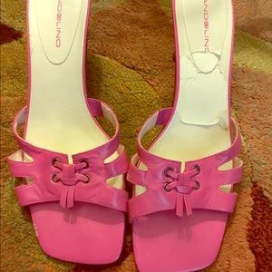 Bandolino Pink Sandals
